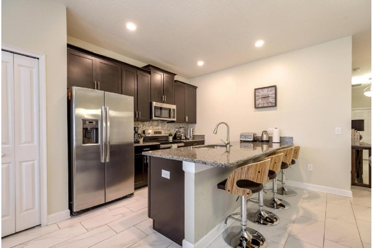 Four-Bedroom Townhome Kissimmee Orlando Exterior photo